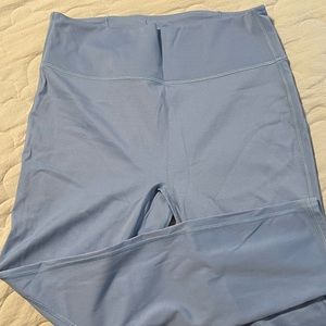 Fabletics no seam in the front leggings